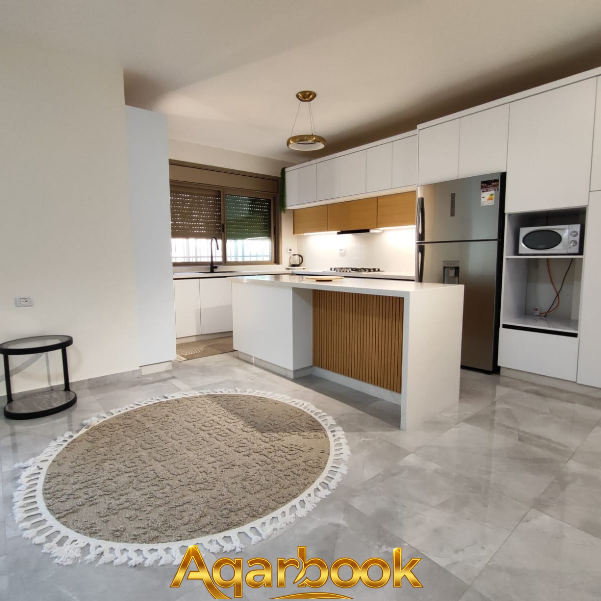 رووف مفروش للبيع