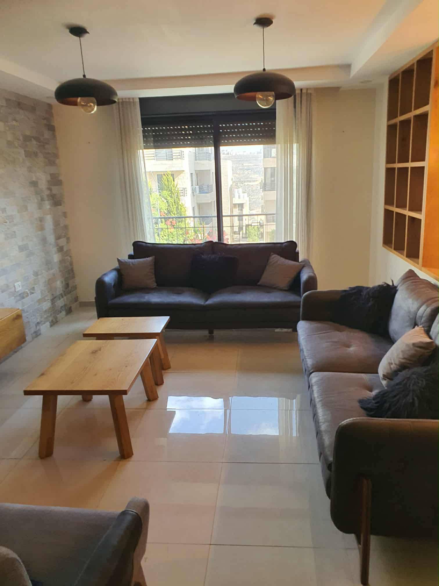 شقه مفروشة للبيع