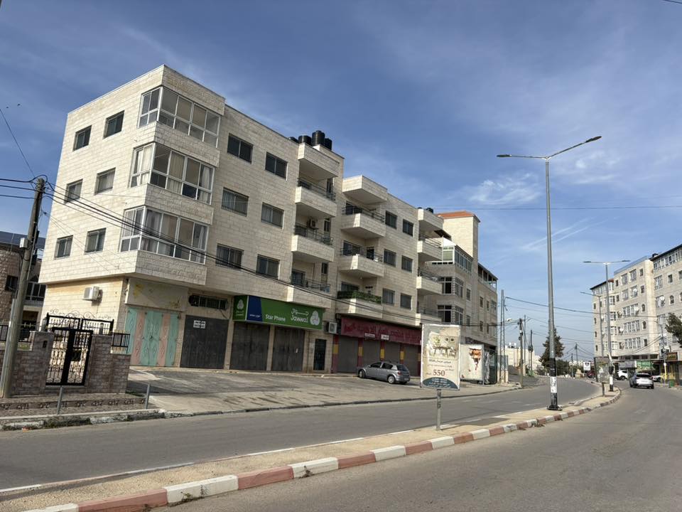 شقه غير مفروشة للايجار