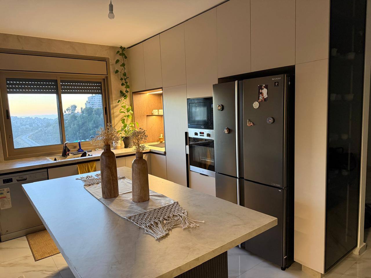 شقه مفروشة للبيع