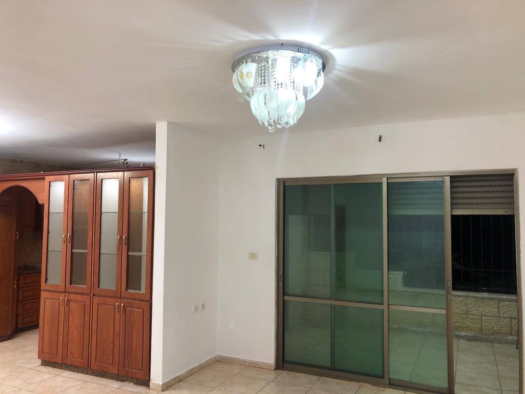 شقه مفروشة للبيع