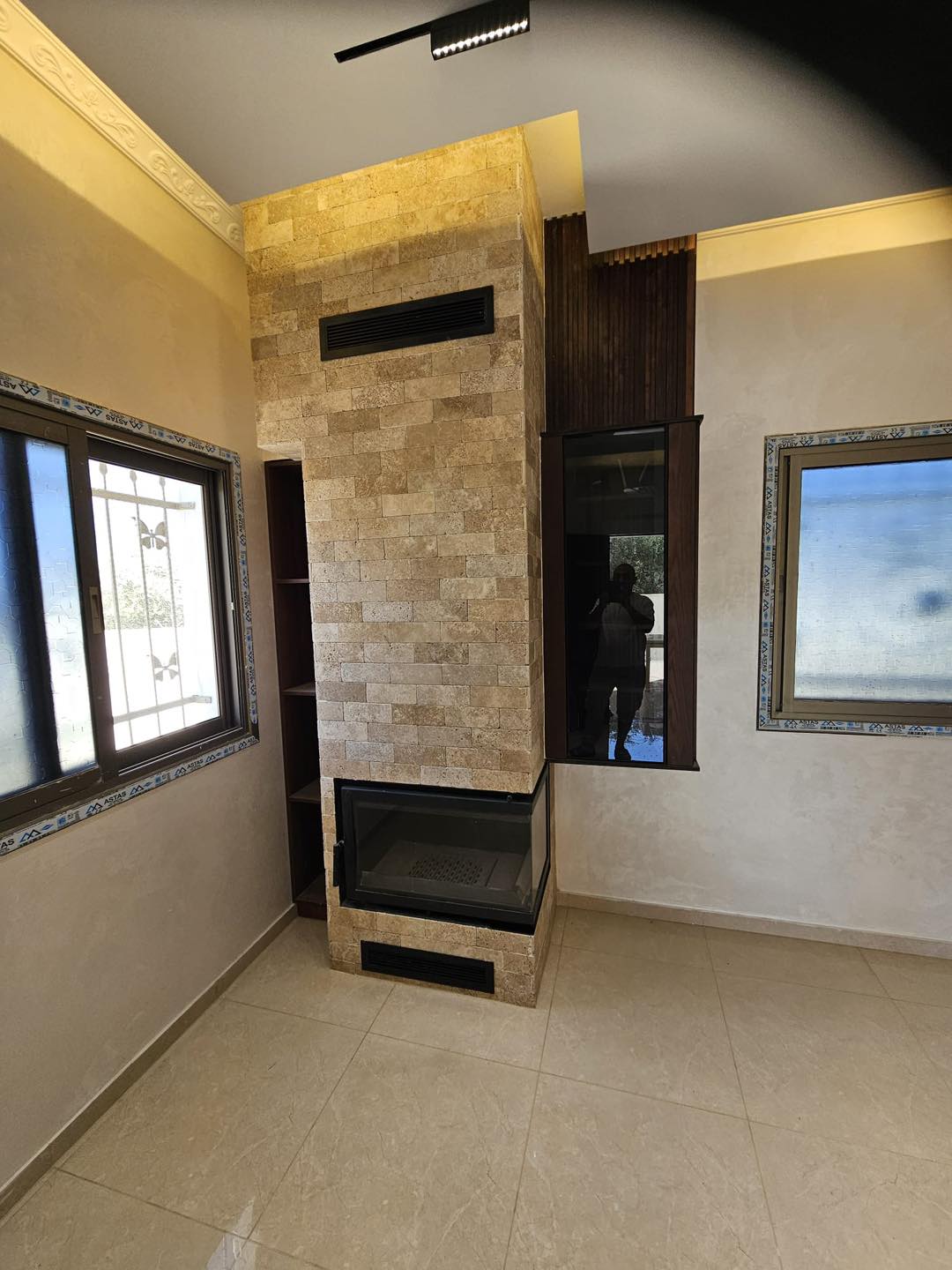 منزل منفصل غير مفروش للبيع