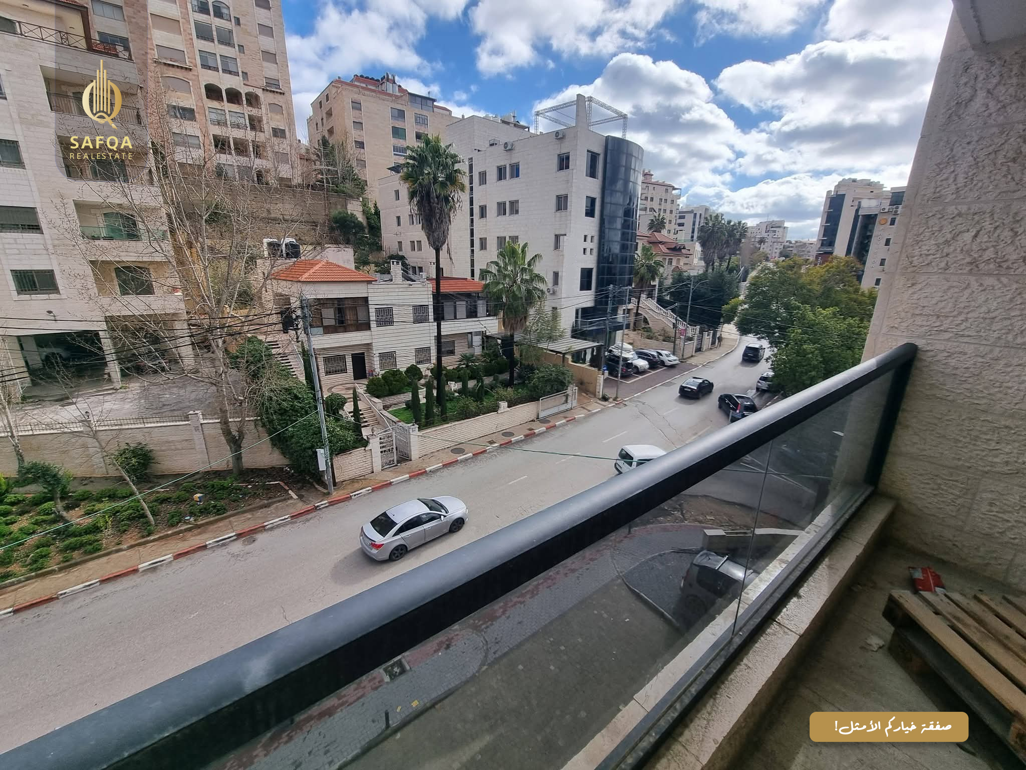 شقه غير مفروشة للبيع