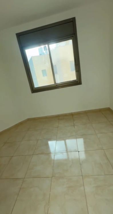 شقه غير مفروشة للايجار