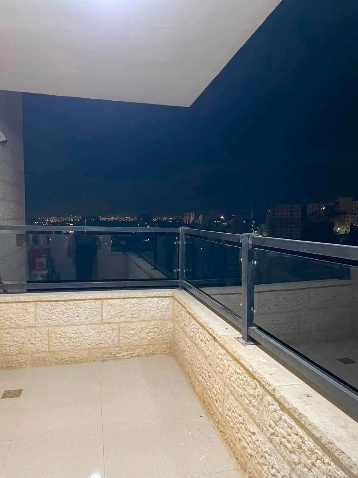 شقه غير مفروشة للايجار