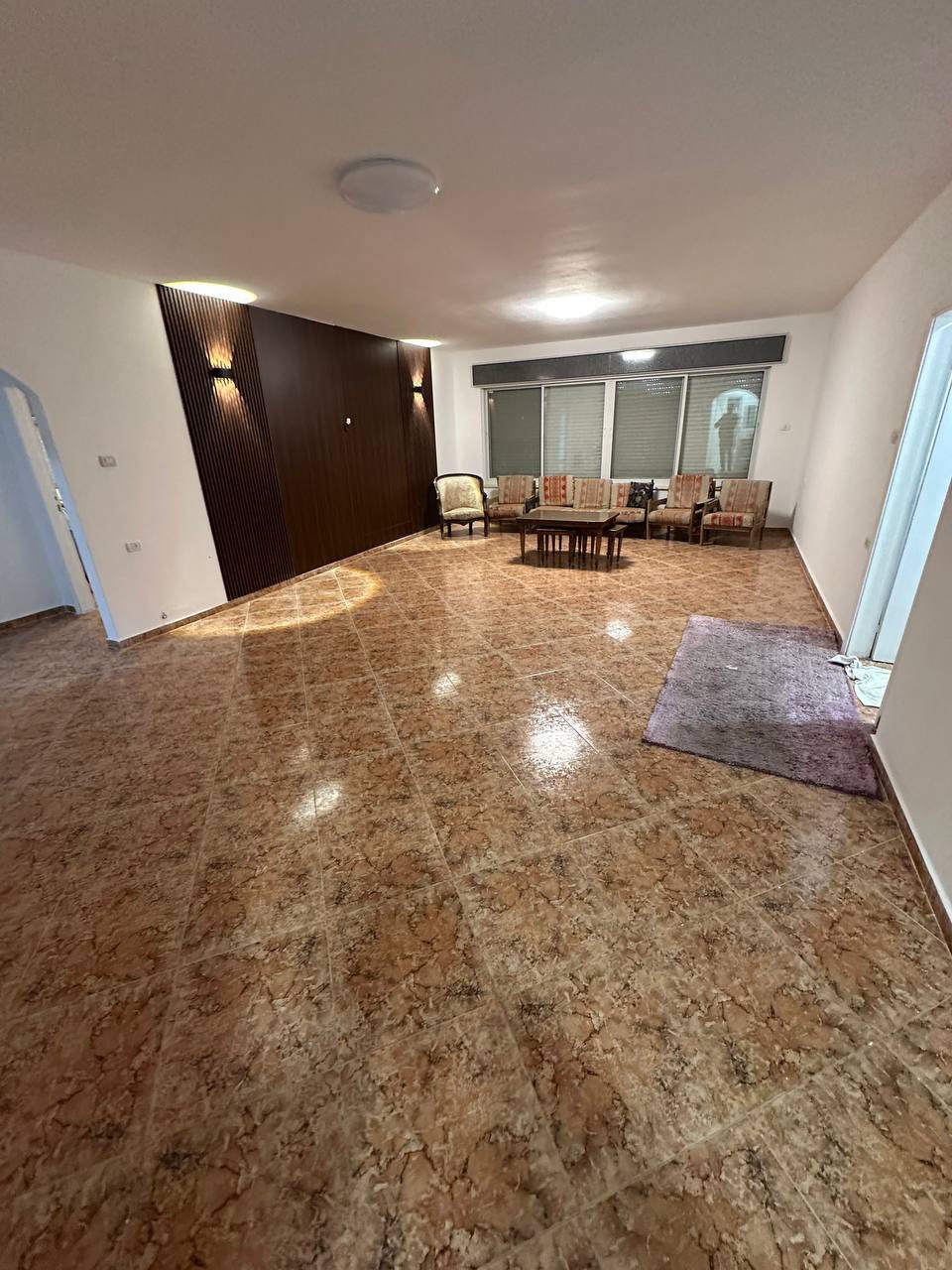 شقه غير مفروشة للايجار