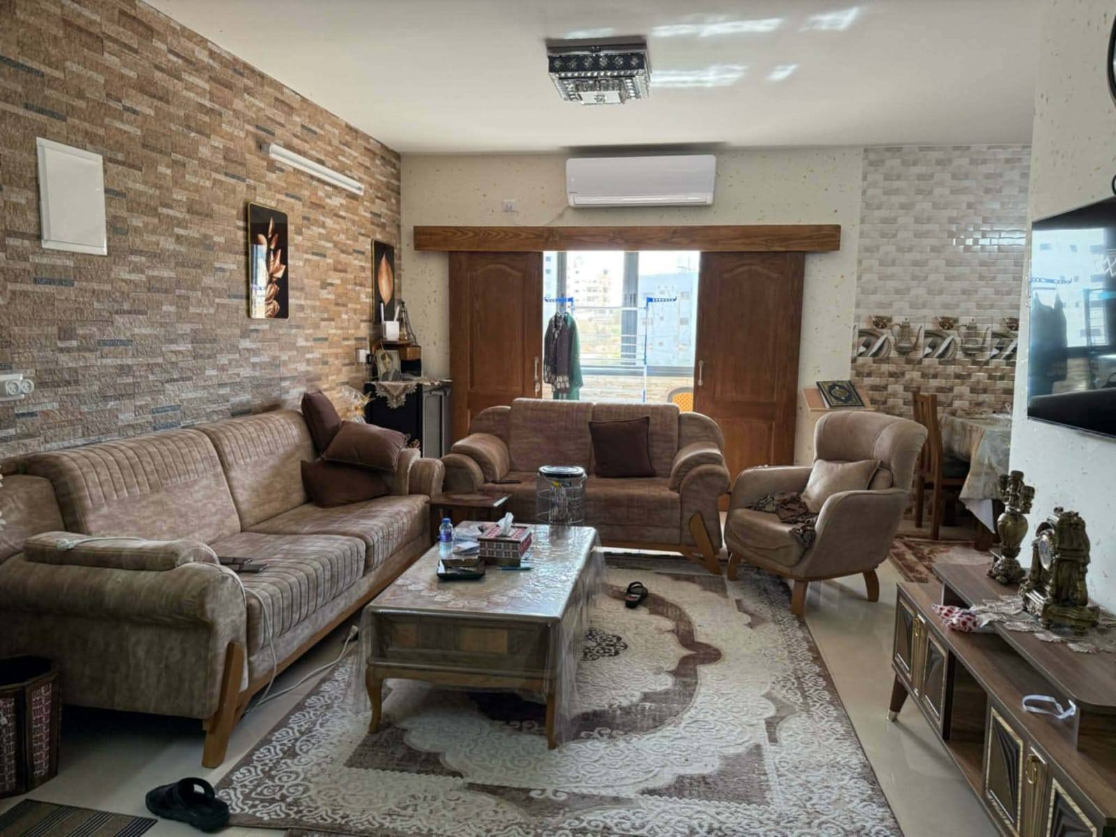 شقه مفروشة للبيع