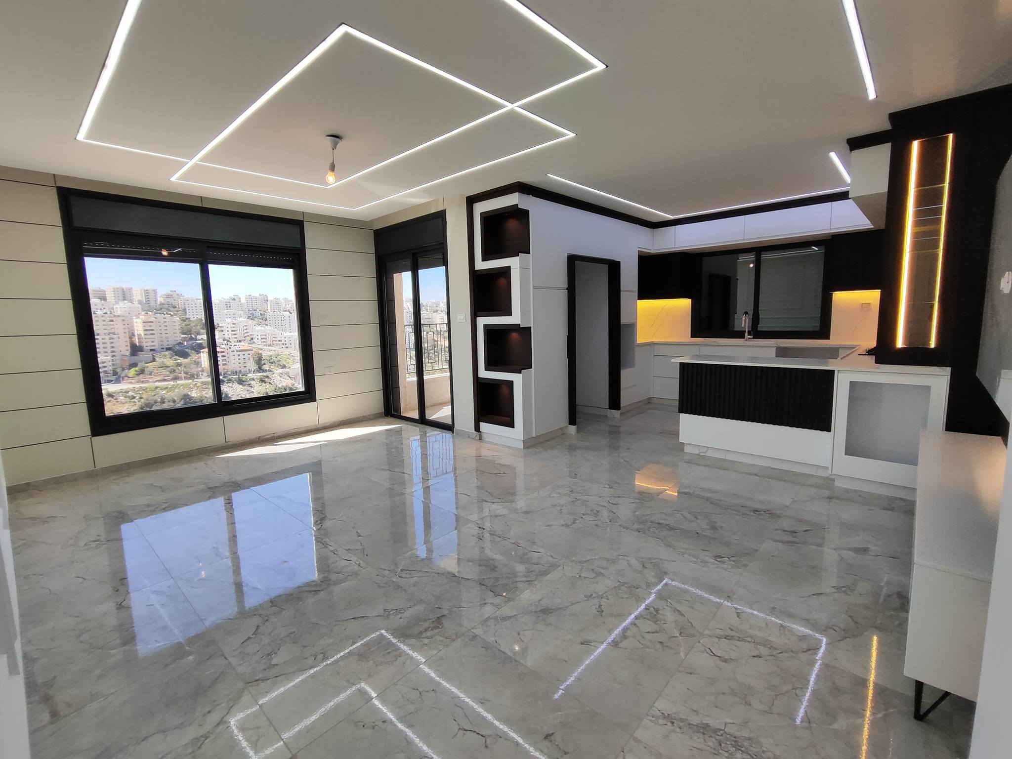 شقه غير مفروشة للايجار