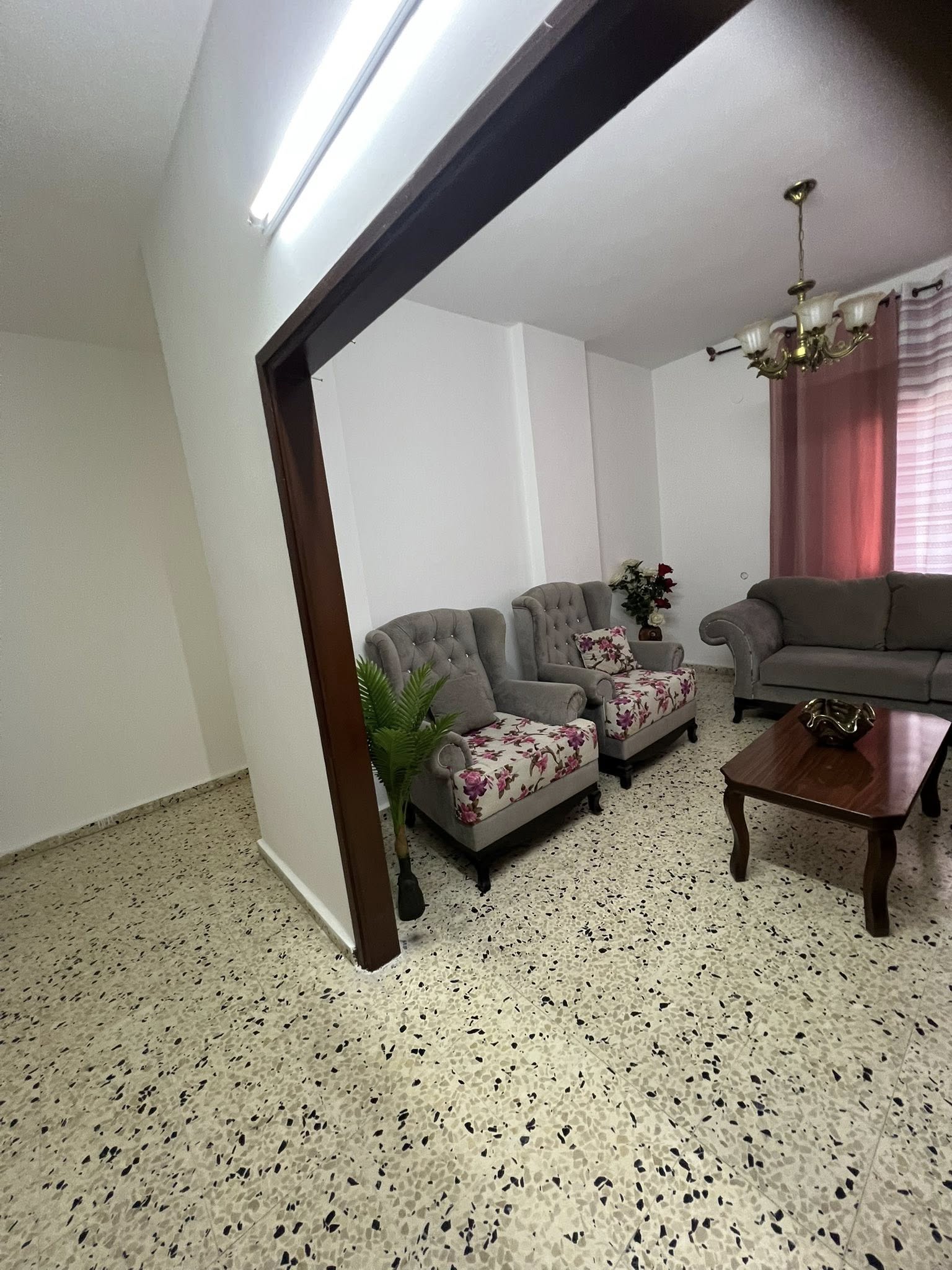 شقه مفروشة للايجار