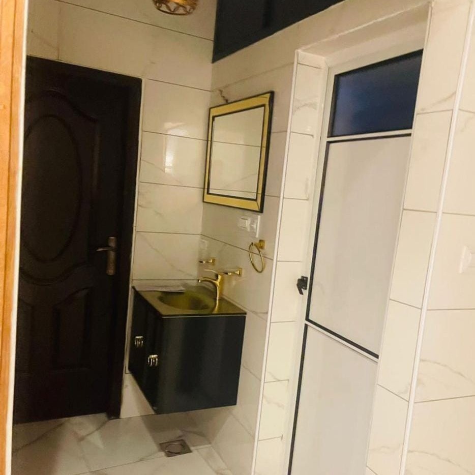 شقه مفروشة للبيع