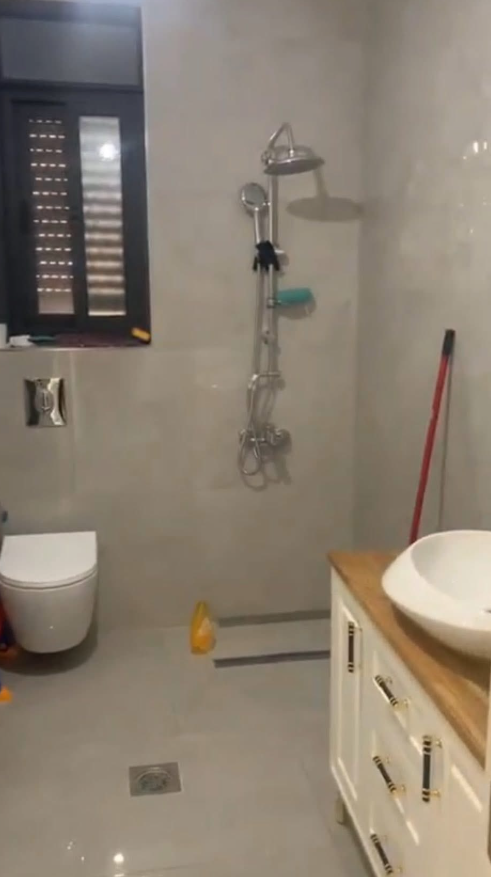 شقه غير مفروشة للبيع