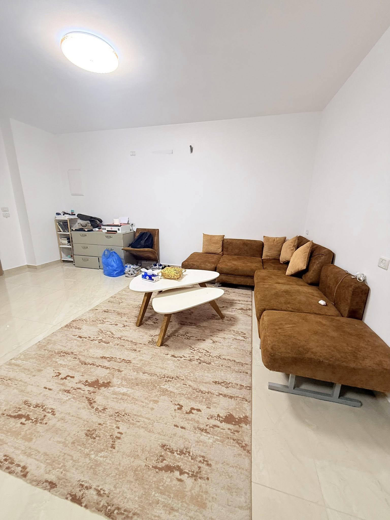 شقه مفروشة للبيع