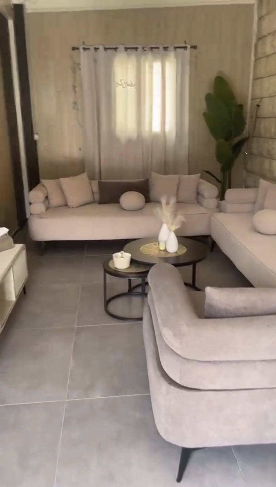 شقه غير مفروشة للايجار