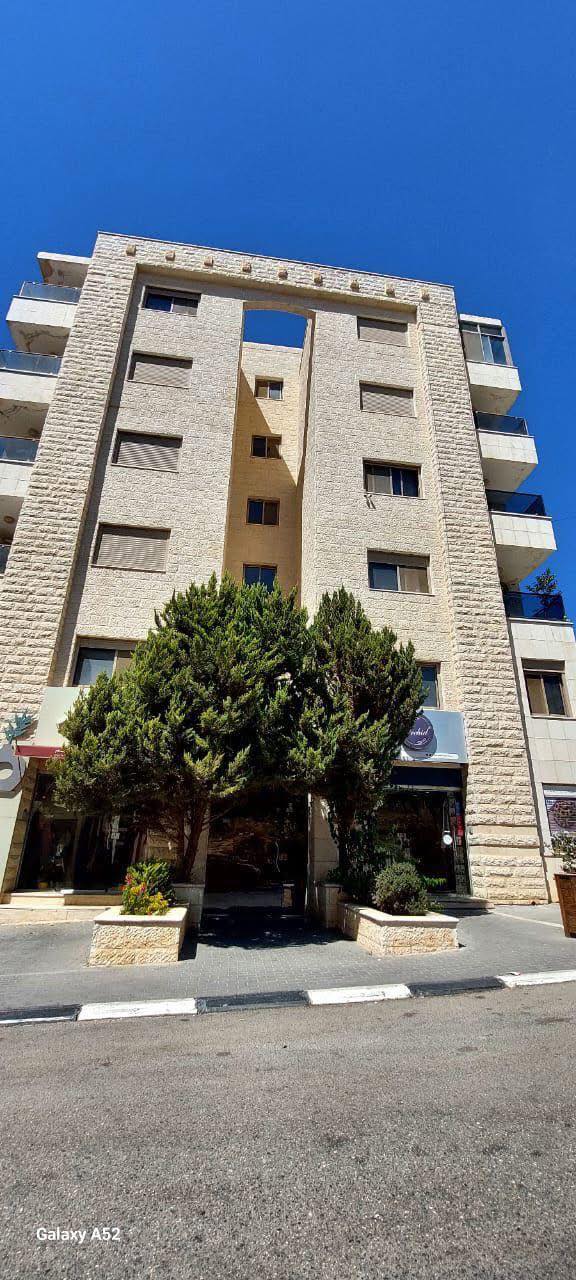 شقه مفروشة للبيع