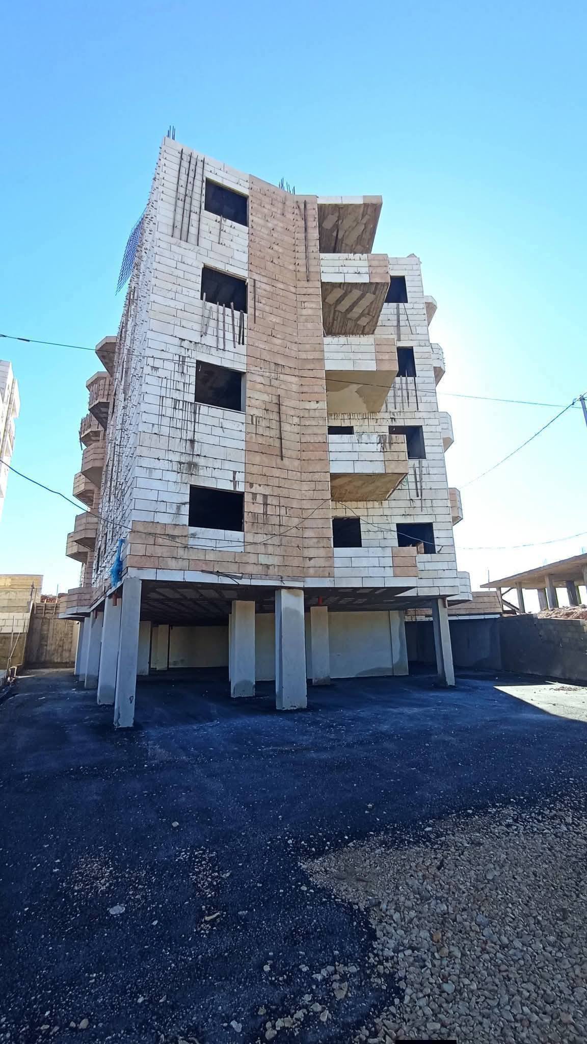 شقه عظم للبيع