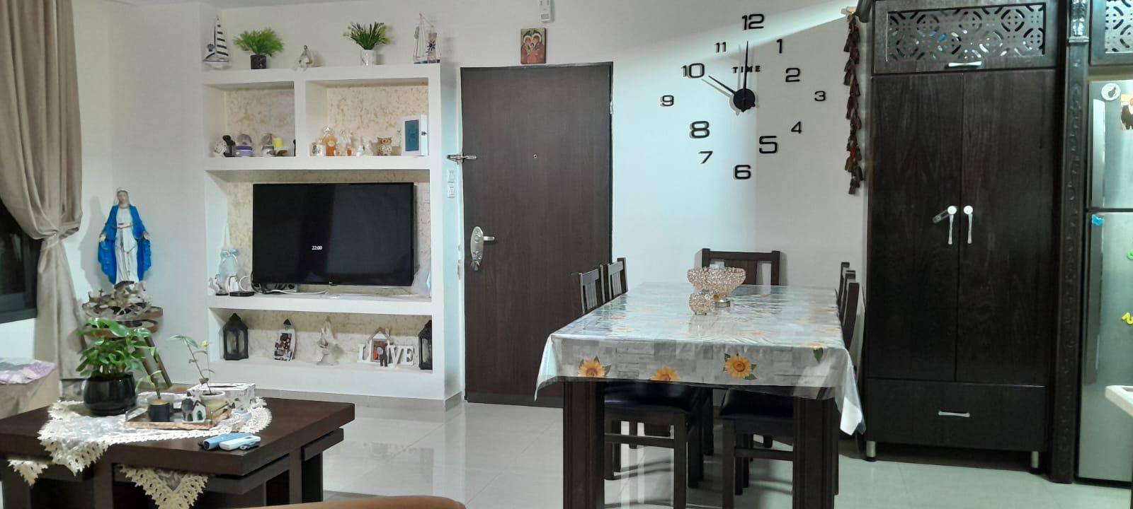 شقه مفروشة للبيع