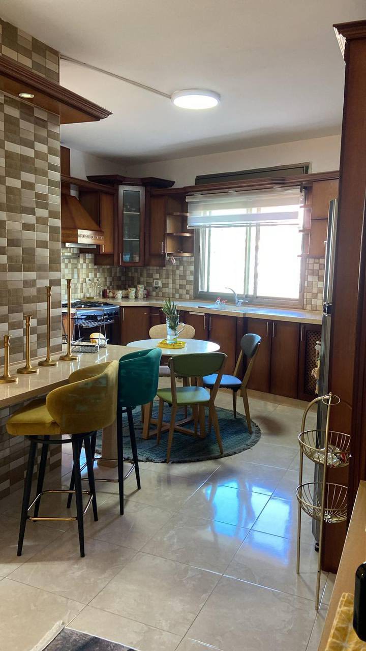 شقه مفروشة للبيع