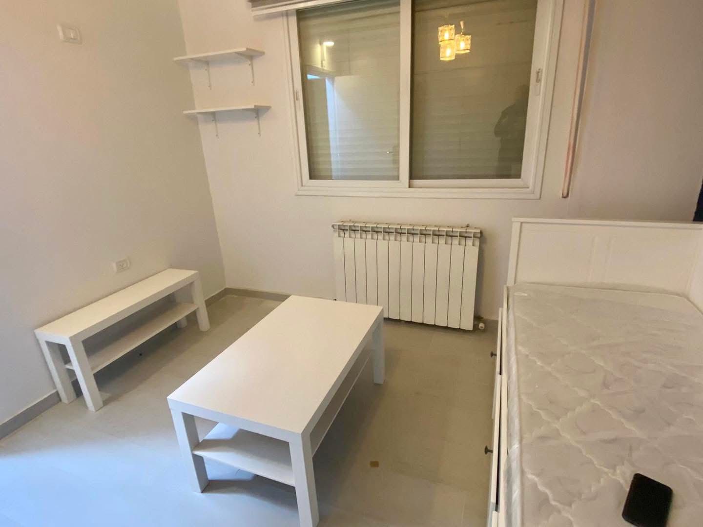 شقه غير مفروشة للبيع