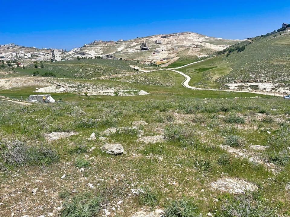 أرض للبيع 1200متر مربع