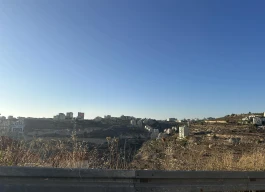 أرض للبيع  660 متر مربع