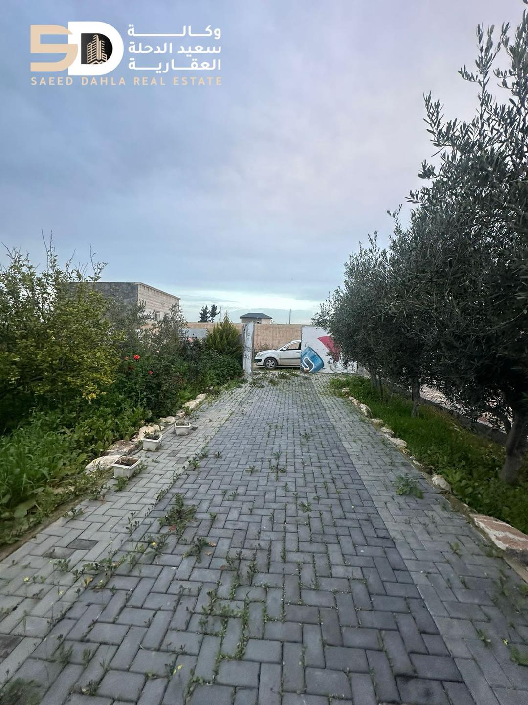 أرض(مزرعة)  للبيع 700 متر مربع