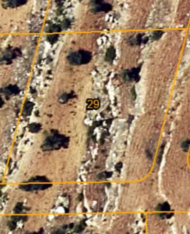 أرض للبيع  813 تر مربع