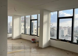 مكتب للإيجار أو البيع