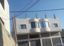 4 مخازن للإيجار