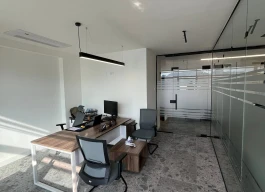 مكتب للإيجار