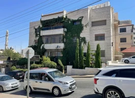 مكتب للإيجار