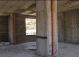 5 محلات للبيع