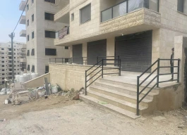 محلات تجارية للبيع