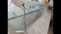 ثلاجة عرض لحوم