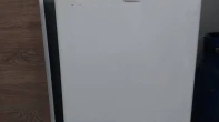 ثلاجة مكتب شبه جديدة