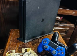 Playstation 4 Slim | بلاستيشن 4 سلم