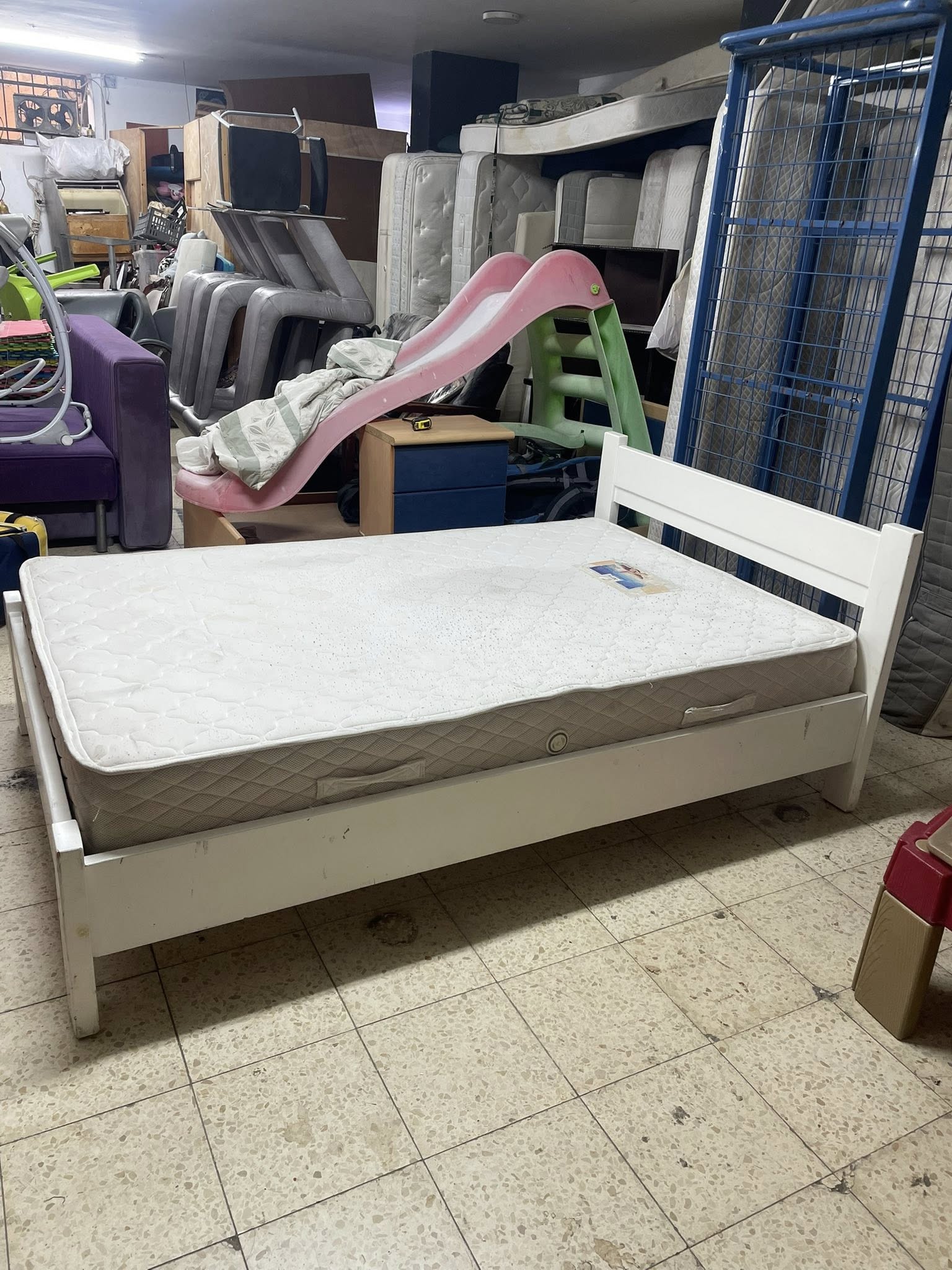 تخت مفرد وربع 120/190