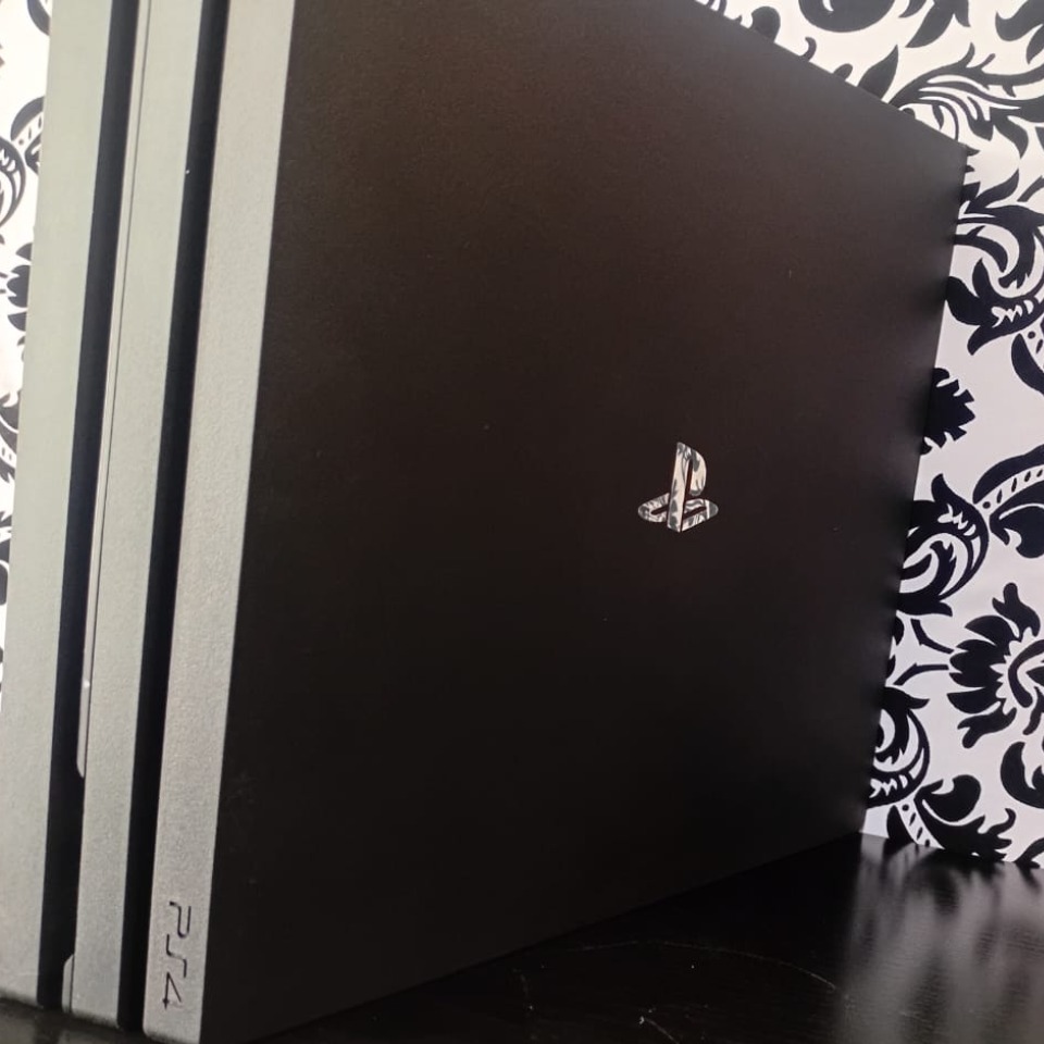 Playstation 4 Pro | بلاستيشن 4 برو