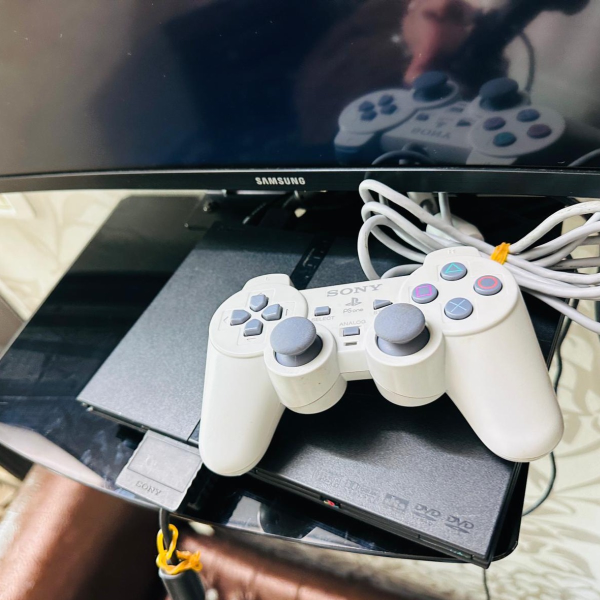 Playstation 2 Slim | بلاستيشن 2 سلم