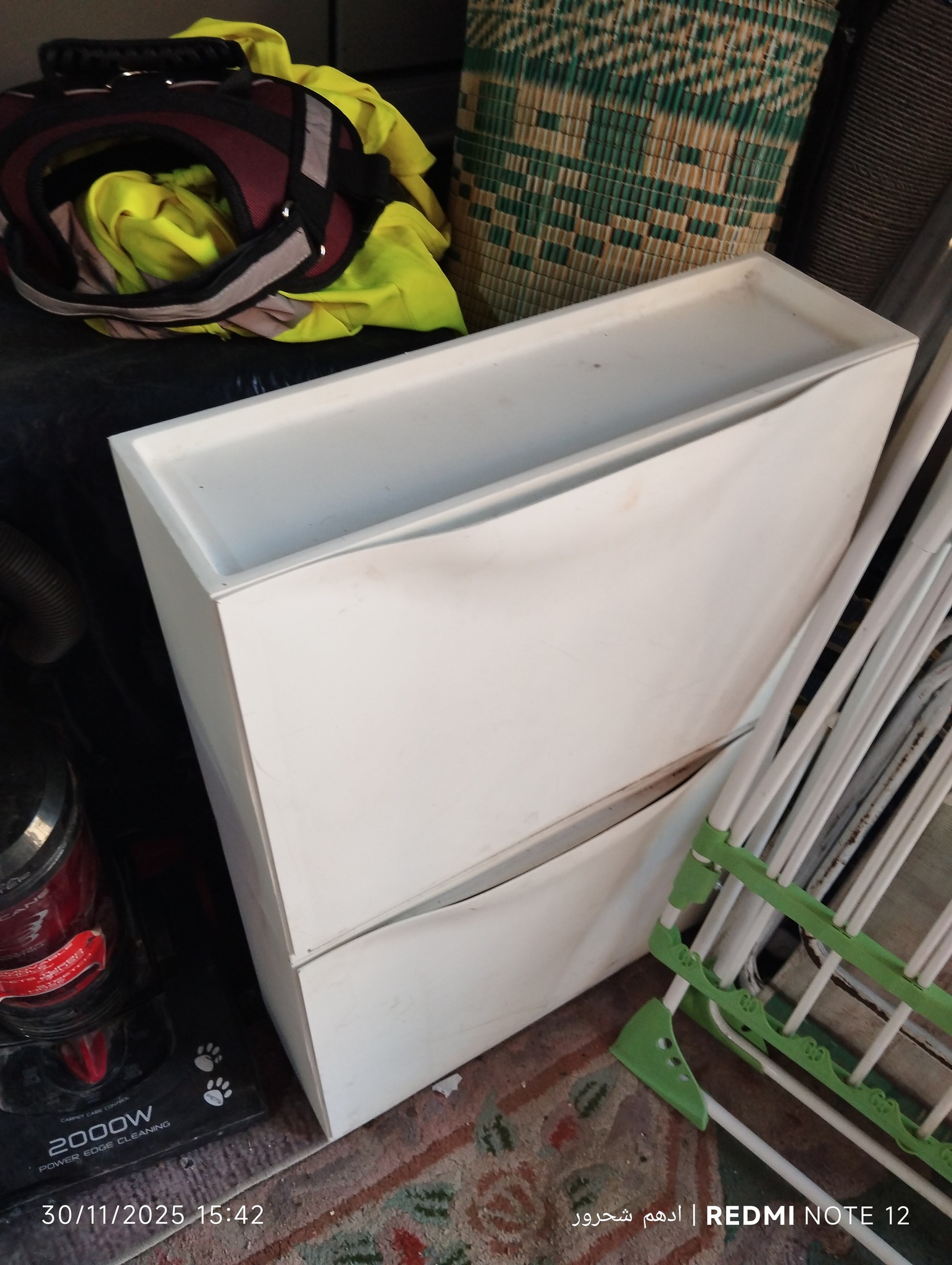 خزانة للأحذية