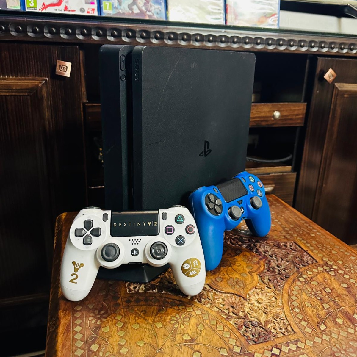 بلاستيشن 4 سلم